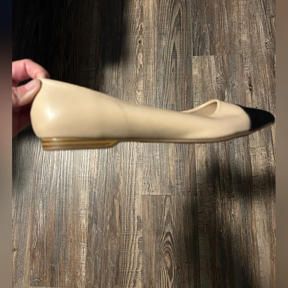 Two toned flats - Picture 2 of 2